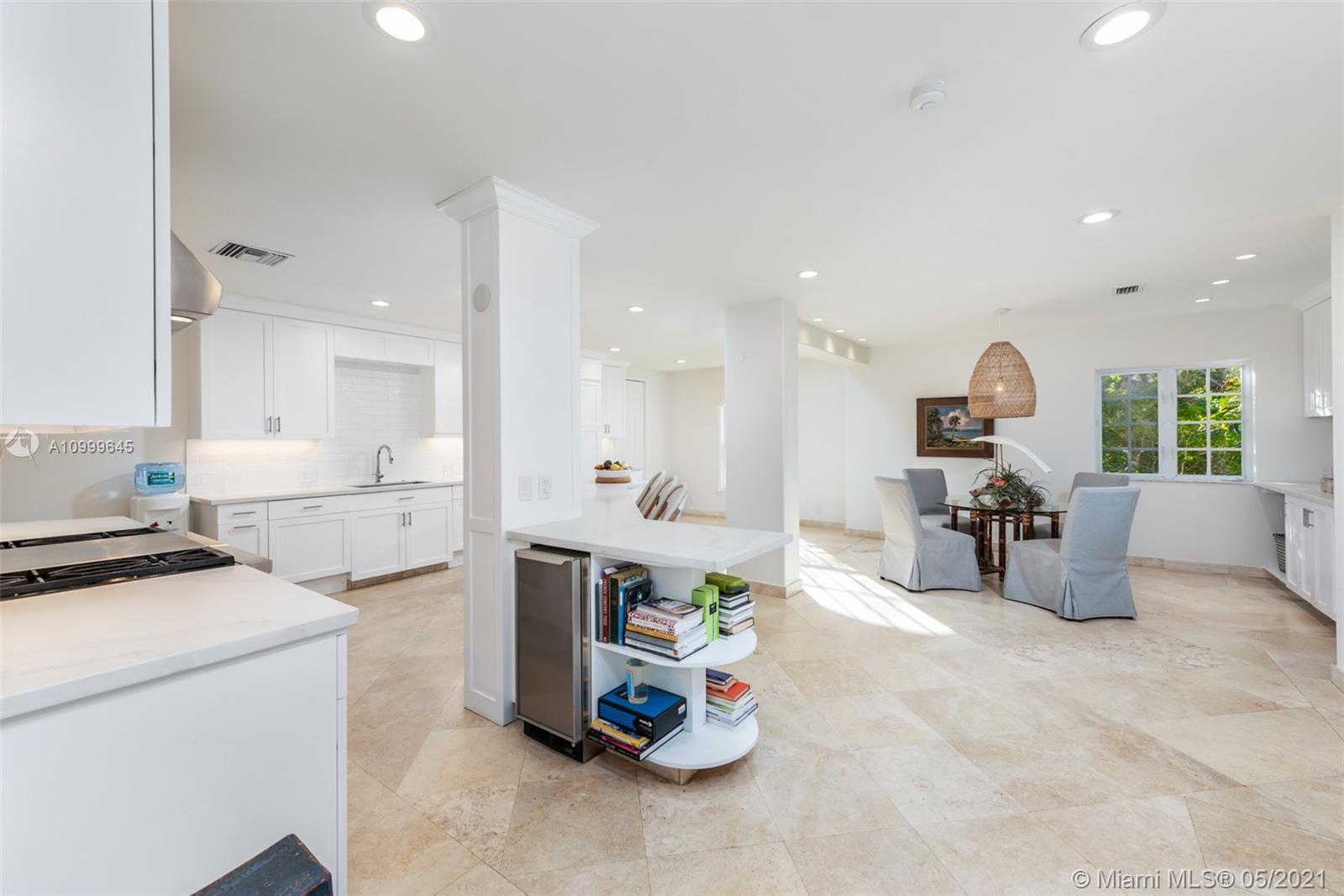 SNAPPER CREEK LAKES SUB - Residential