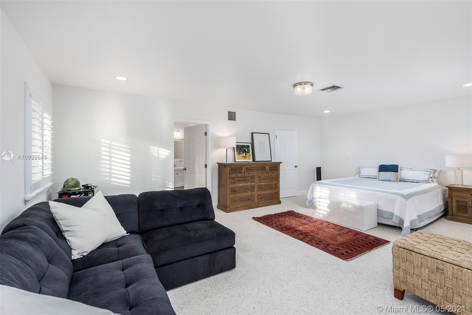 SNAPPER CREEK LAKES SUB - Residential