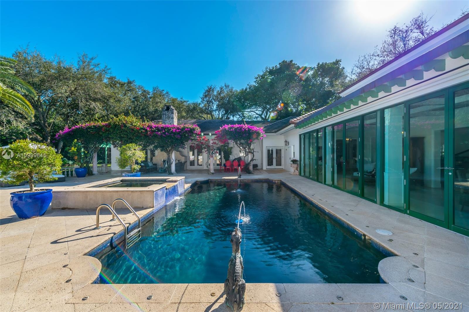 SNAPPER CREEK LAKES SUB - Residential