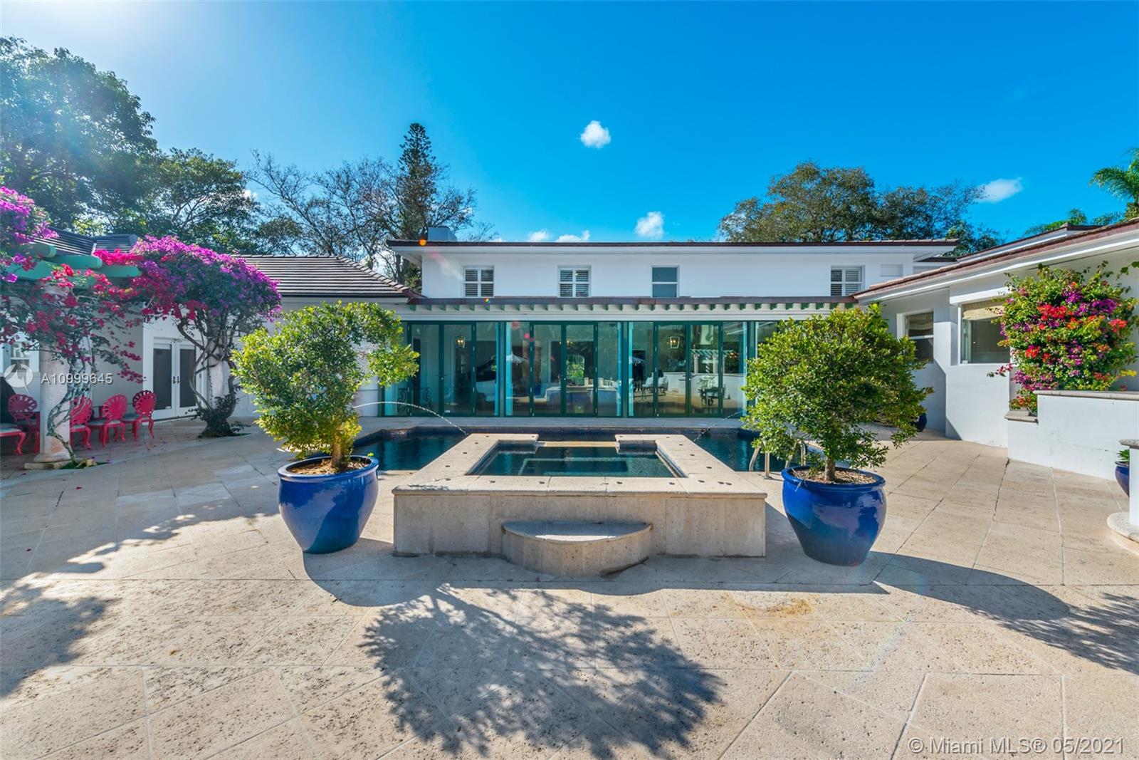 SNAPPER CREEK LAKES SUB - Residential