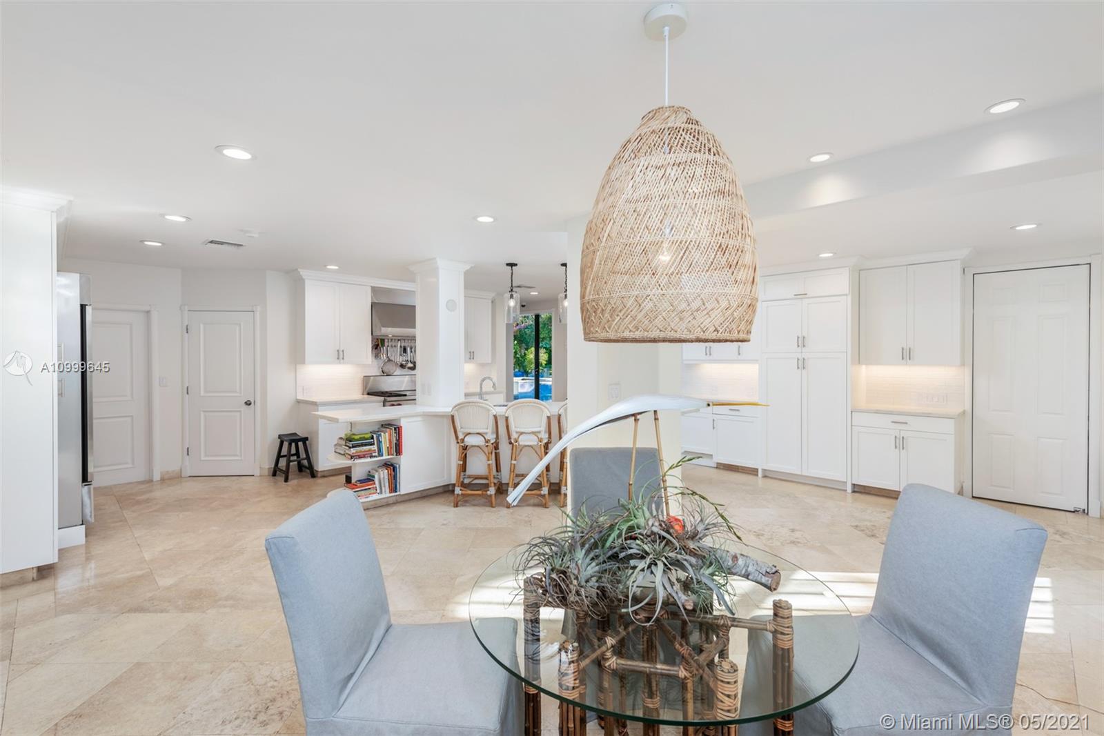 SNAPPER CREEK LAKES SUB - Residential