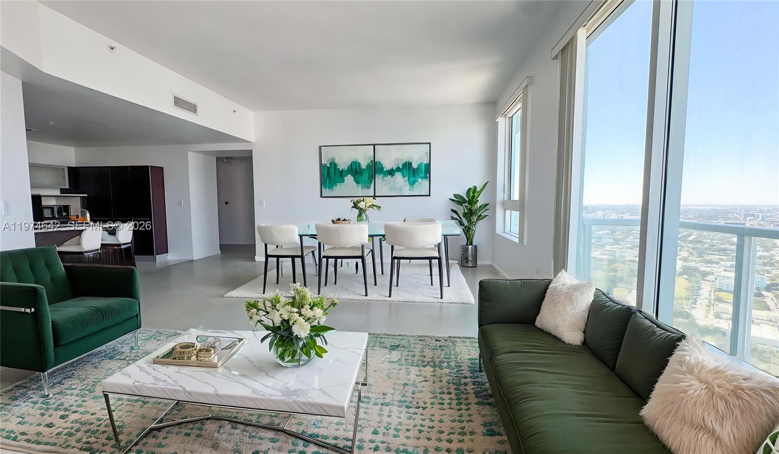 1900 N Bayshore Dr 4112