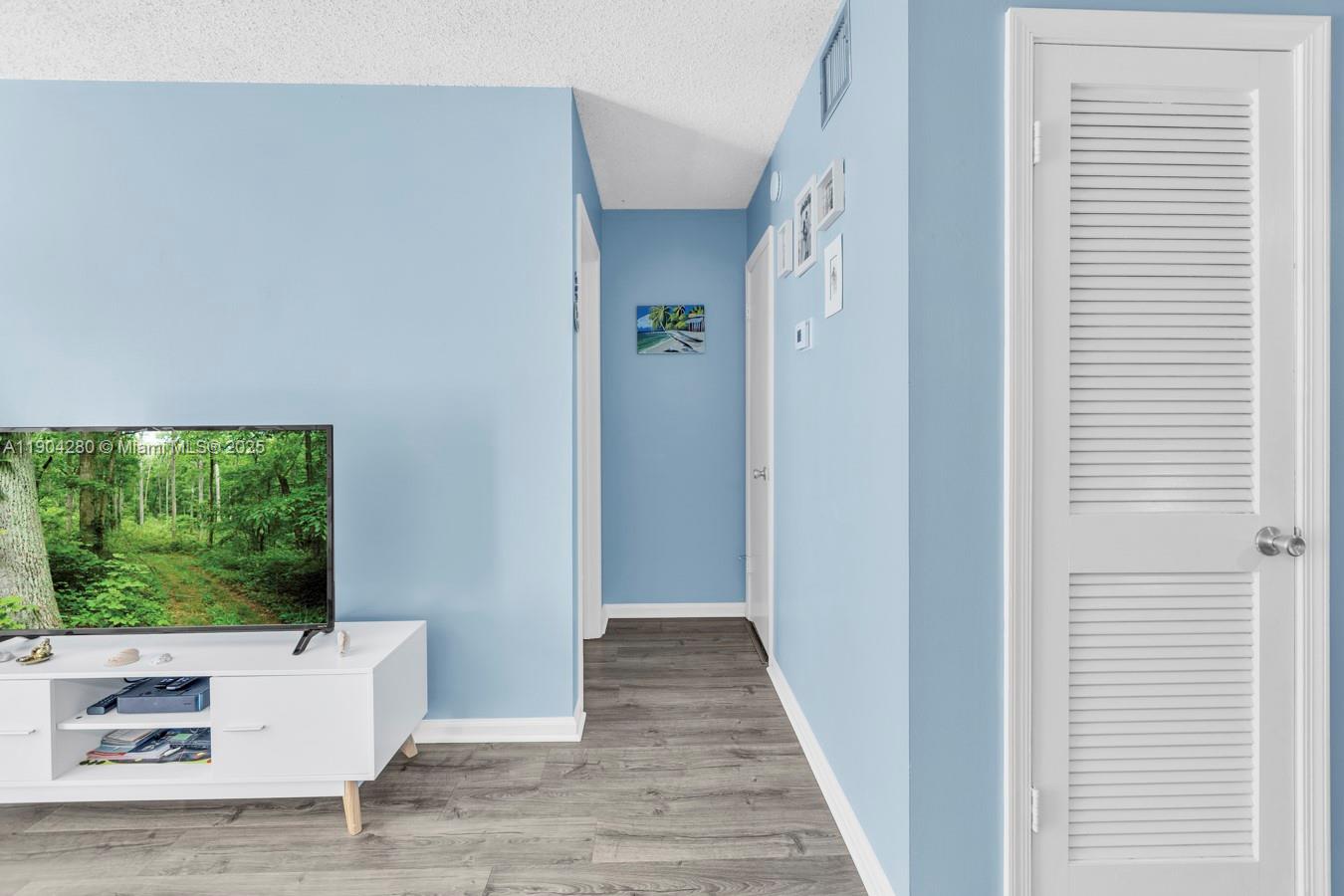 BAY COLONY CLUB CONDO - Residential