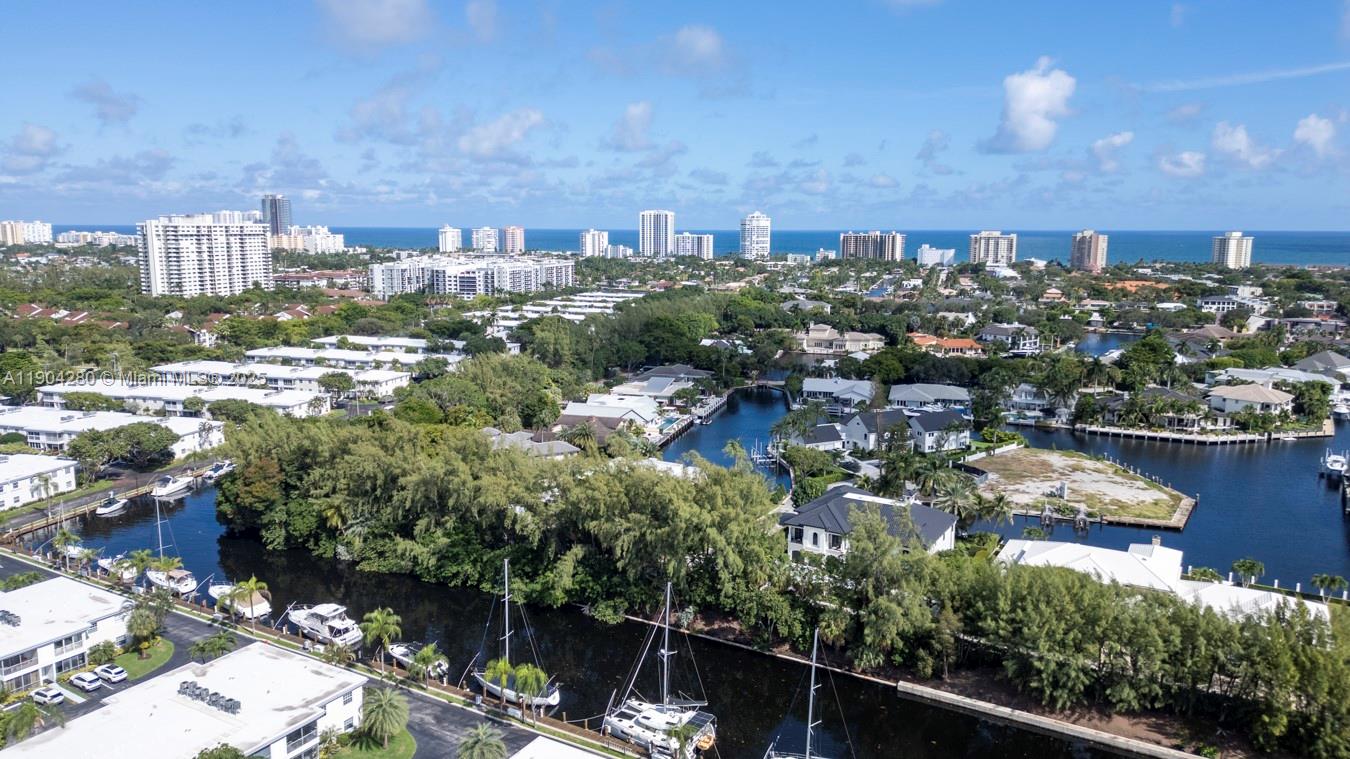 BAY COLONY CLUB CONDO - Residential