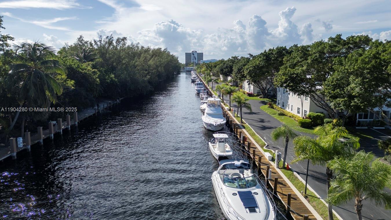 BAY COLONY CLUB CONDO - Residential
