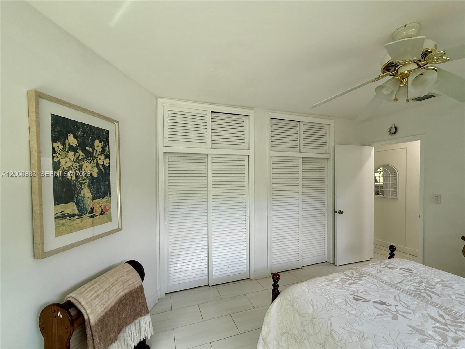 SKY LAKE GARDENS NO 4 CON - Residential