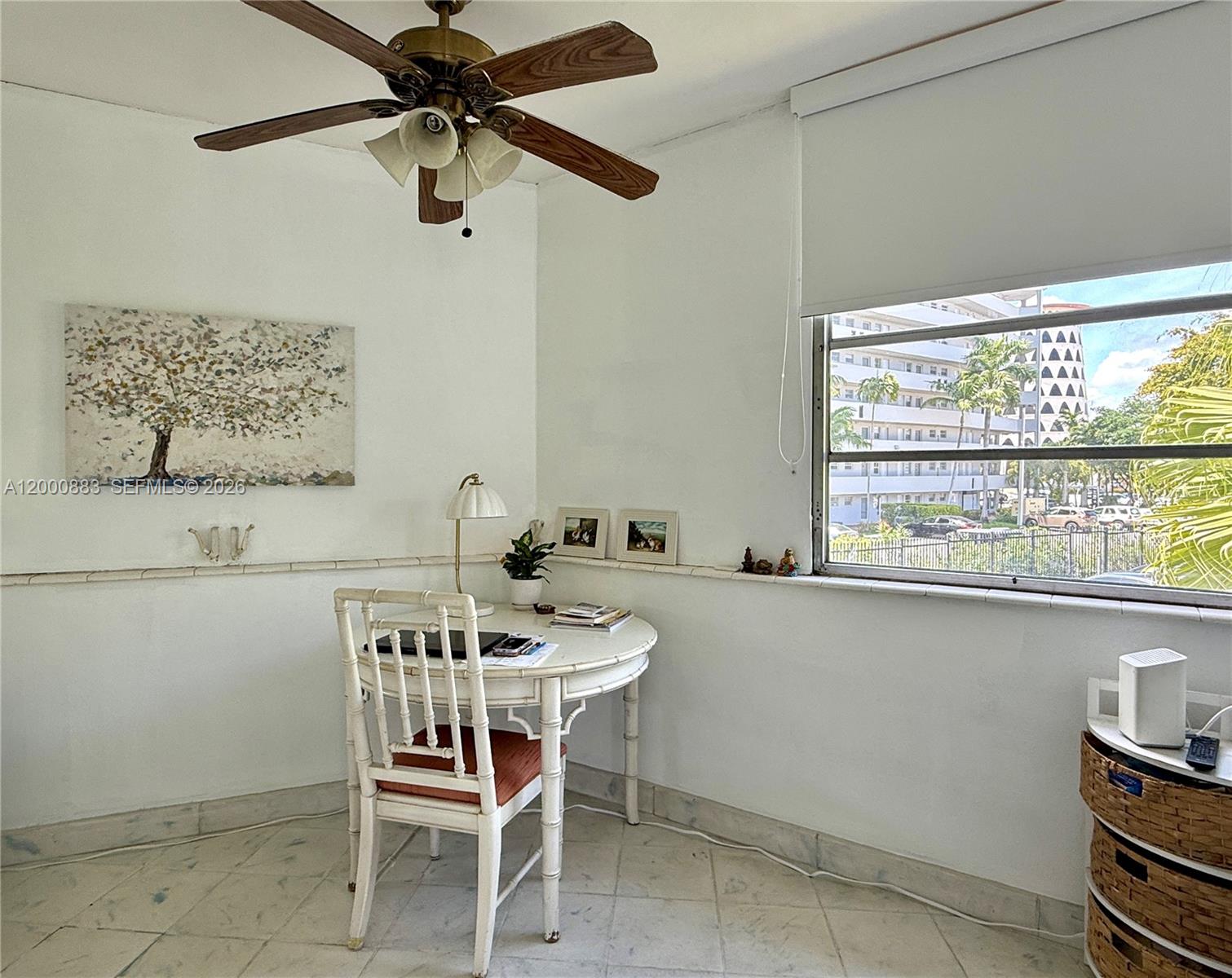 SKY LAKE GARDENS NO 4 CON - Residential