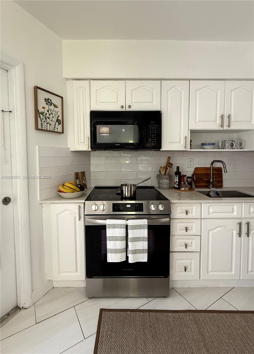 SKY LAKE GARDENS NO 4 CON - Residential