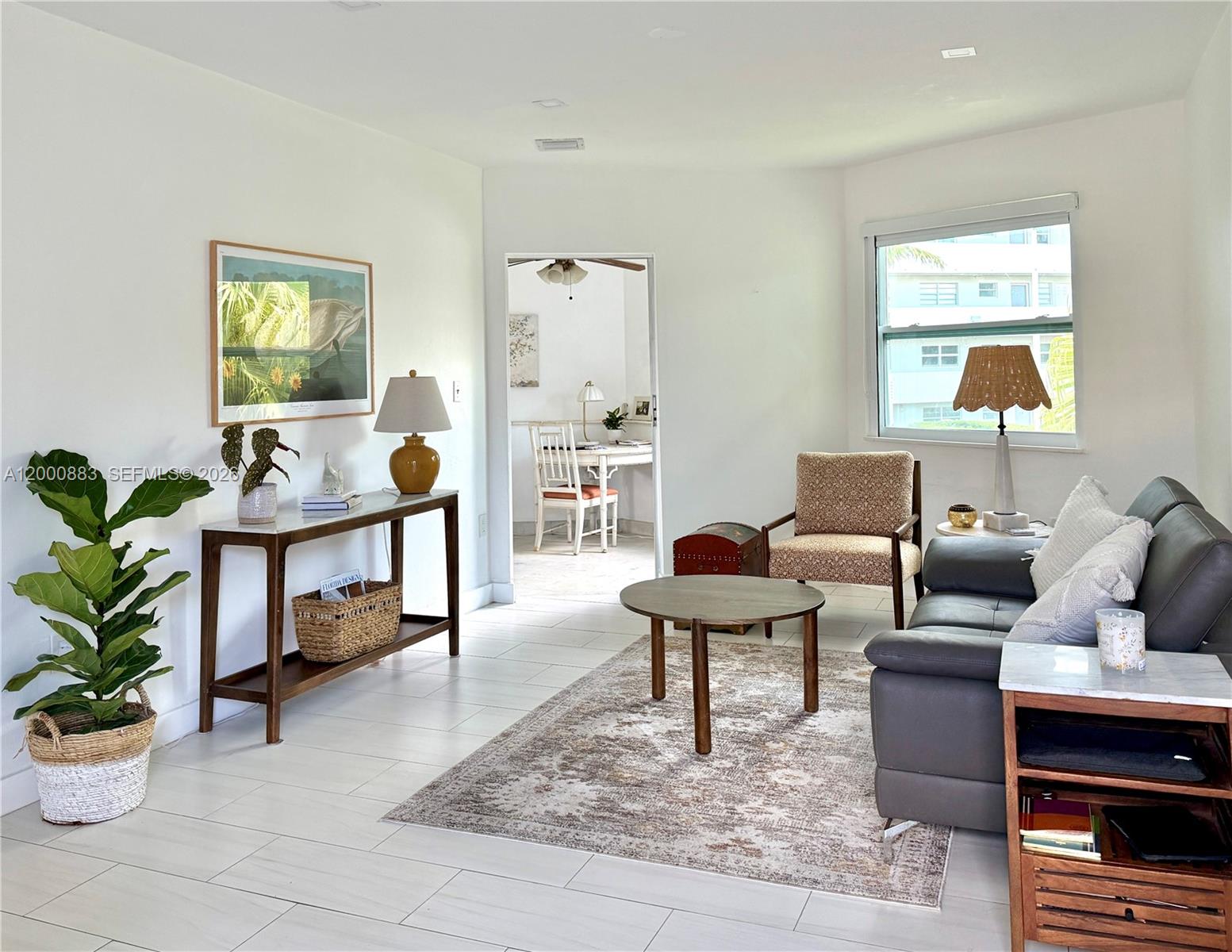 SKY LAKE GARDENS NO 4 CON - Residential