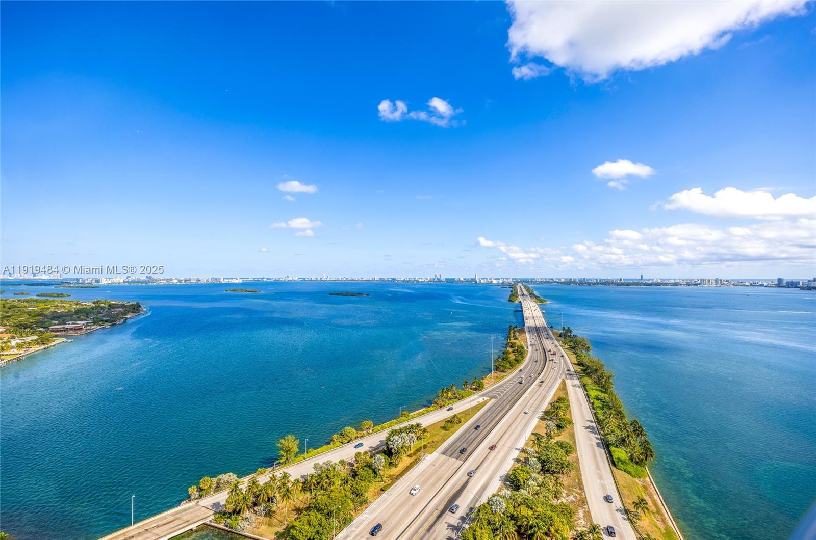 BLUE CONDO - Residential Lease