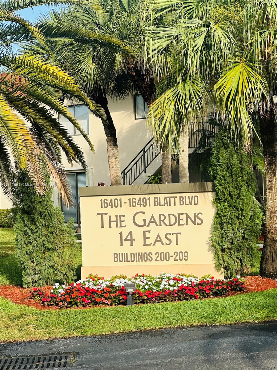 Property for Sale at 16491 Blatt Blvd 202, Weston, Broward County, Florida - Bedrooms: 2 
Bathrooms: 2  - $339,000