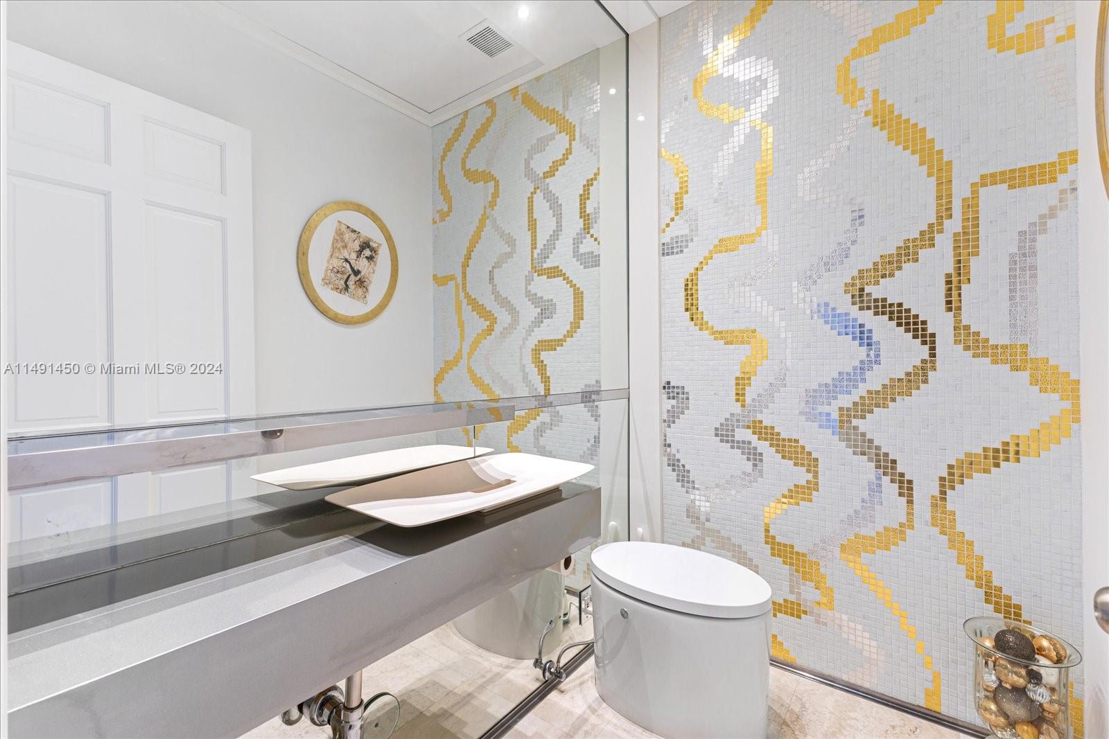 7400 OCEANSIDE AT FISHER - Residential