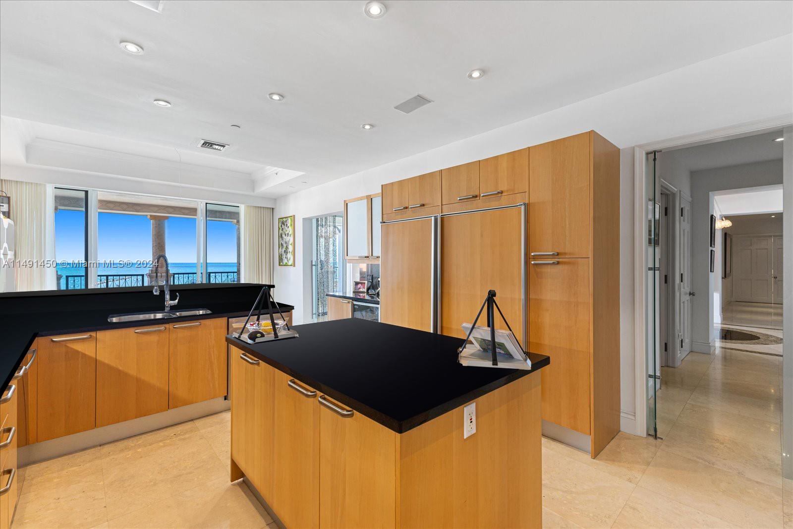 7400 OCEANSIDE AT FISHER - Residential