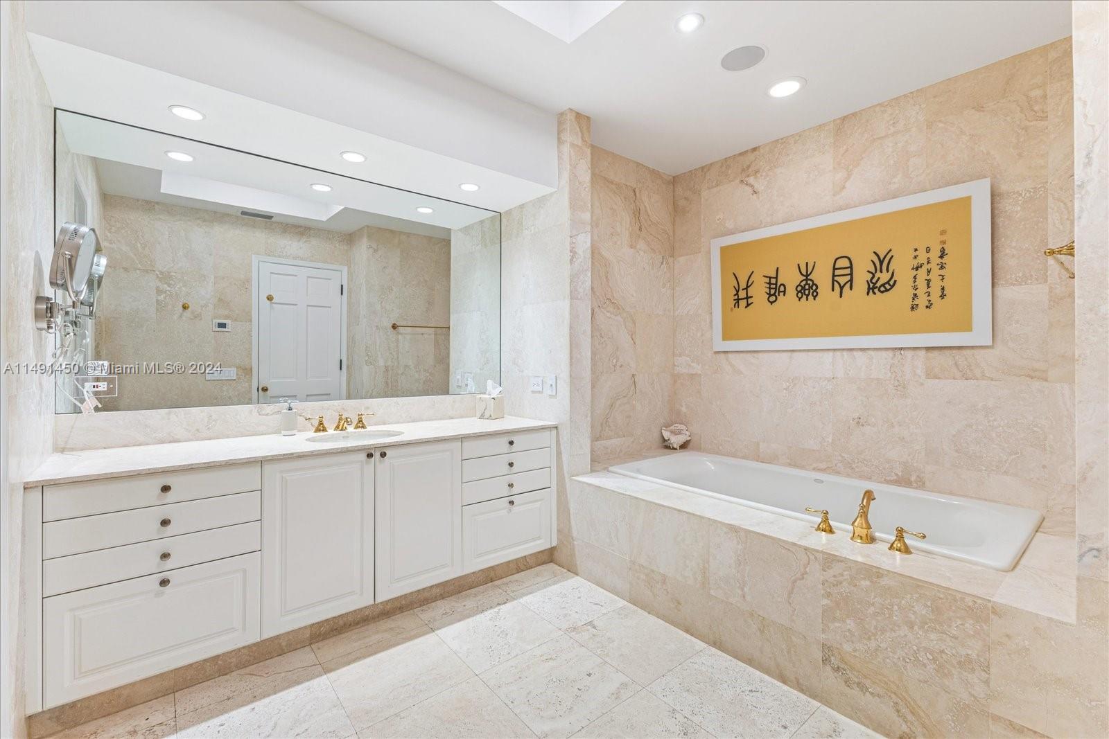 7400 OCEANSIDE AT FISHER - Residential