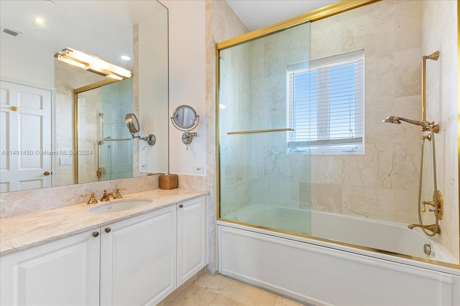 7400 OCEANSIDE AT FISHER - Residential