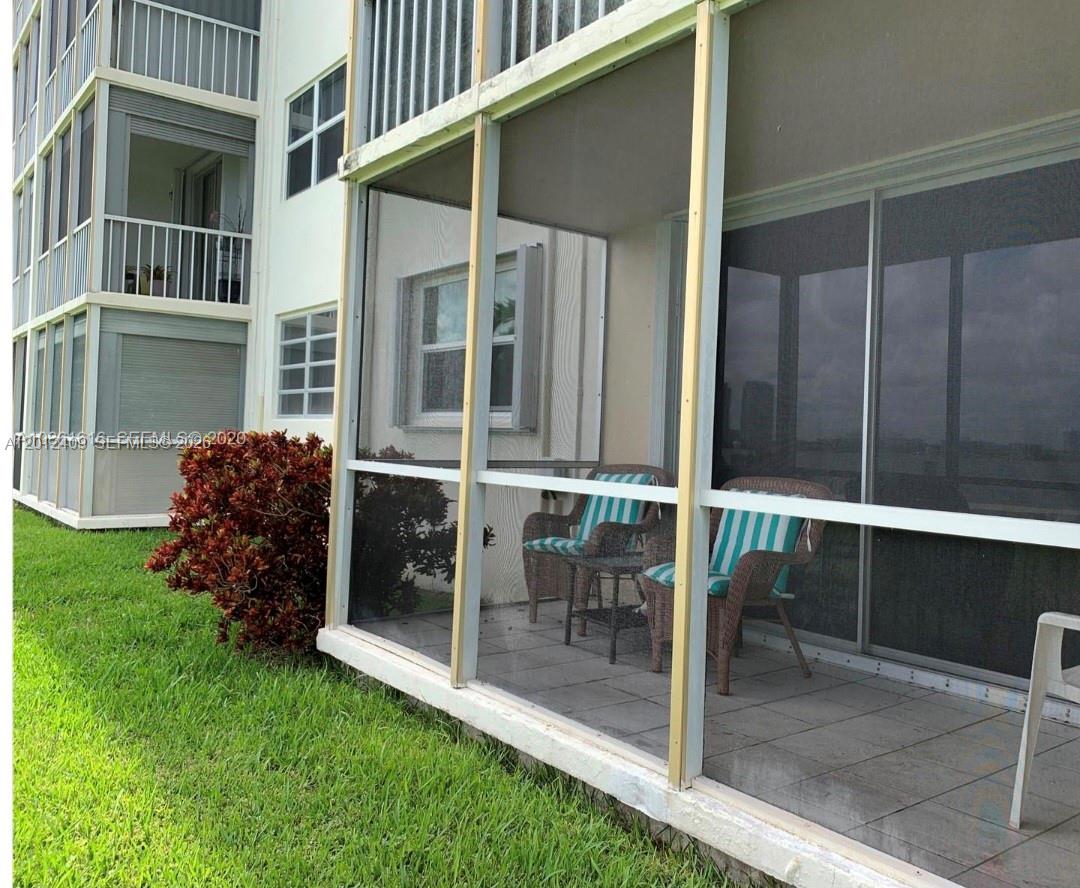 POINT EAST SEC 4 CONDO - Residential