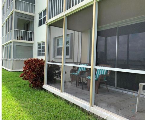 Tiny photo for 3020 Marcos Dr #S103, Aventura, FL 33160 (MLS # A12012409)