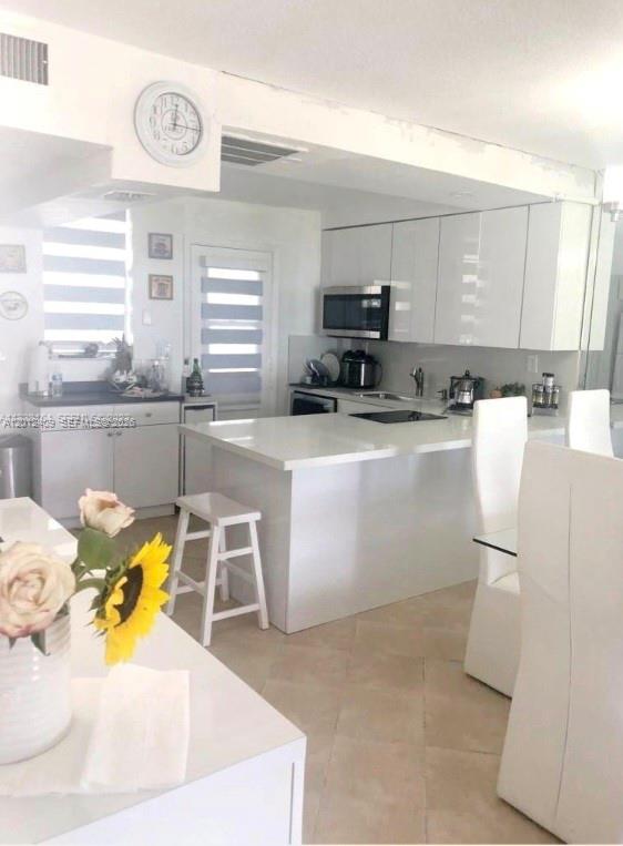 POINT EAST SEC 4 CONDO - Residential