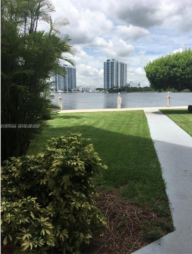 POINT EAST SEC 4 CONDO - Residential