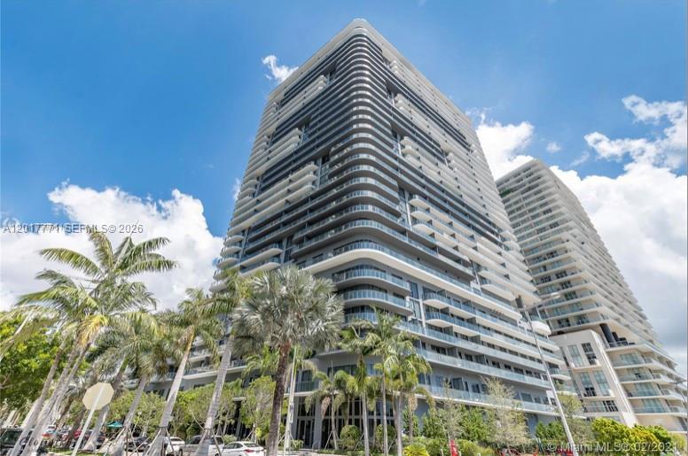 3401 MIDTOWN CONDO - Residential