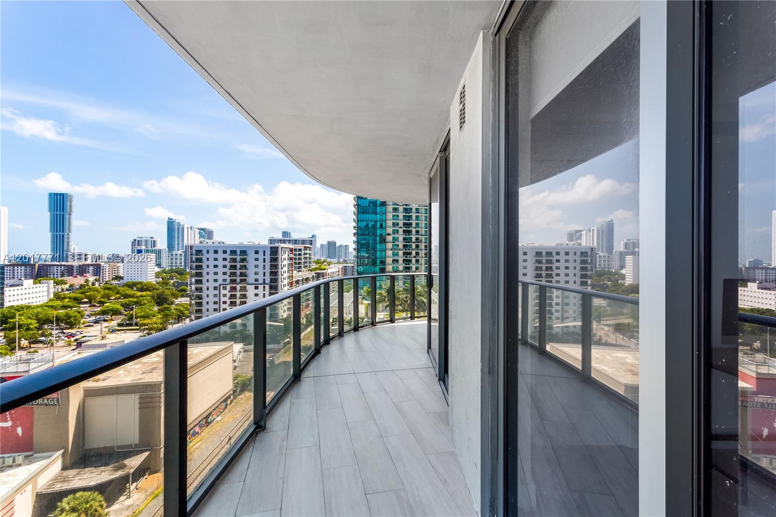 3401 MIDTOWN CONDO - Residential