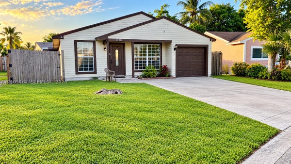 1720 SW 84TH AVE, MIRAMAR, FL 33025 - Image aa52e79de2071cebe44a8a719aaa5089/2959522811