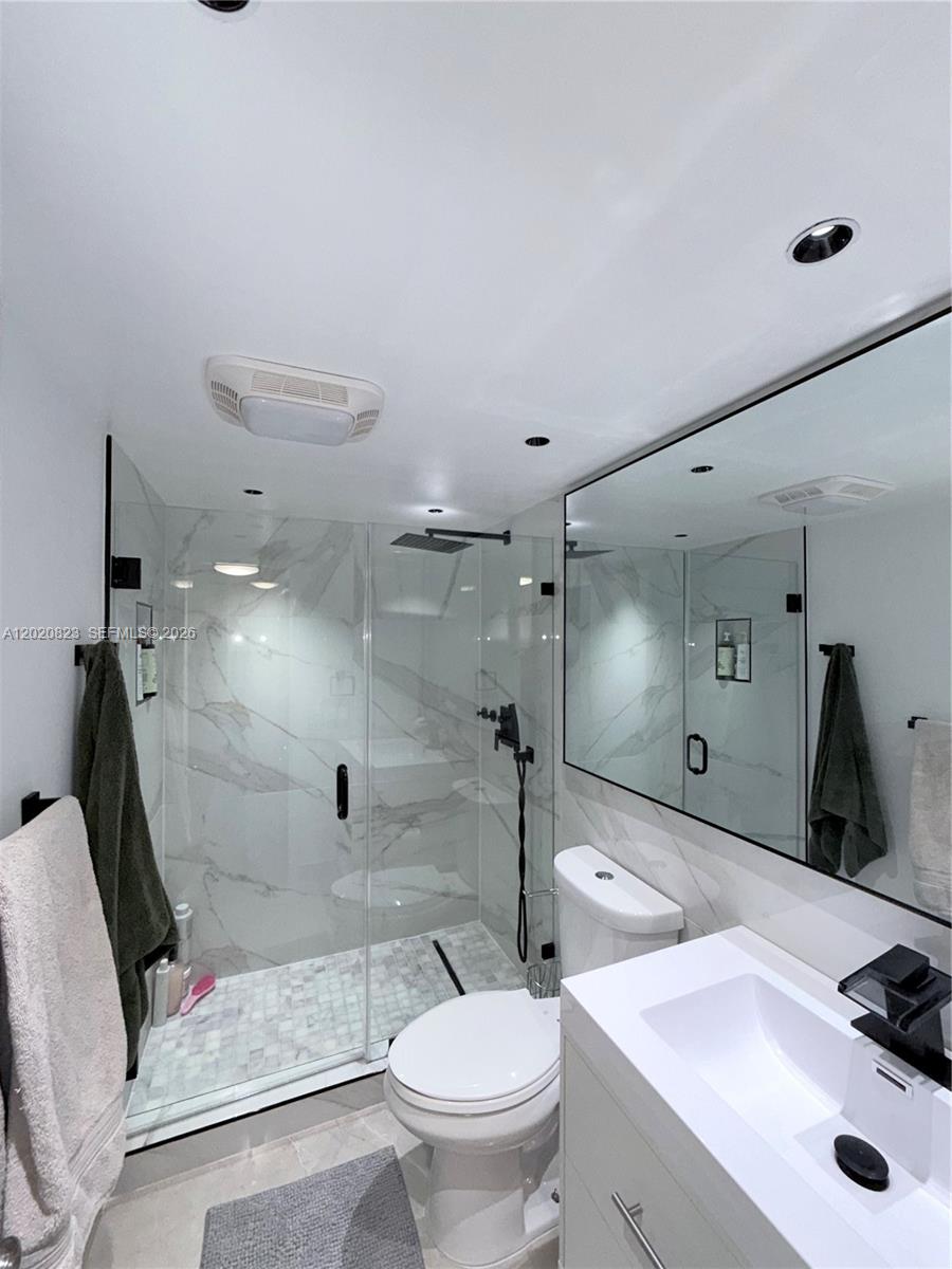 NO 60 PALM-AIRE COUNTRY C - Residential