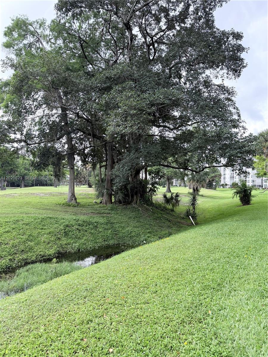 NO 60 PALM-AIRE COUNTRY C - Residential