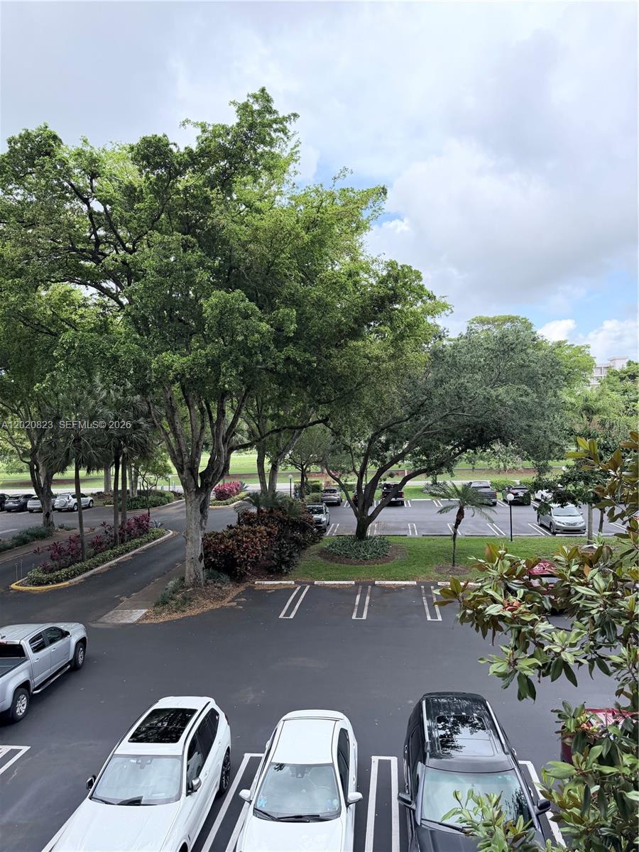 NO 60 PALM-AIRE COUNTRY C - Residential
