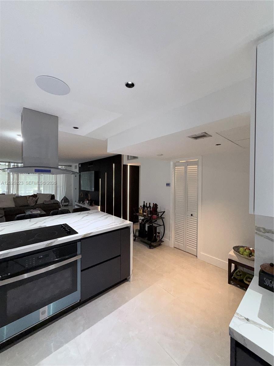 NO 60 PALM-AIRE COUNTRY C - Residential