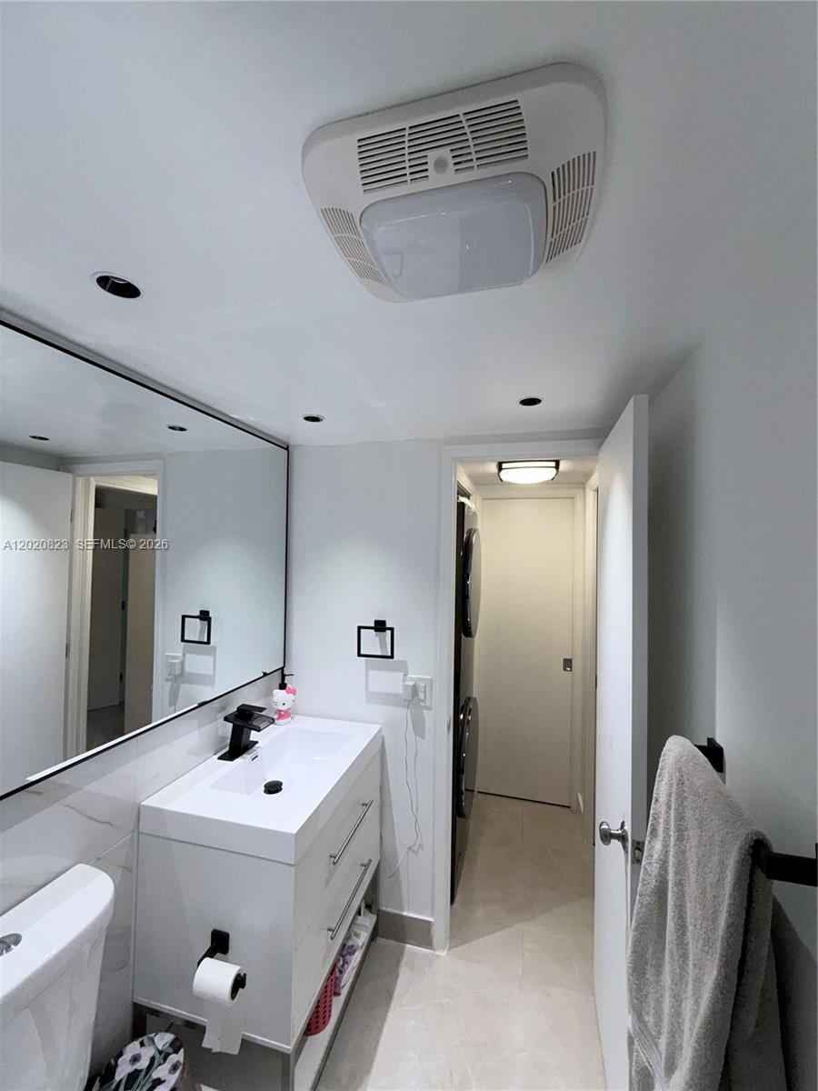 NO 60 PALM-AIRE COUNTRY C - Residential