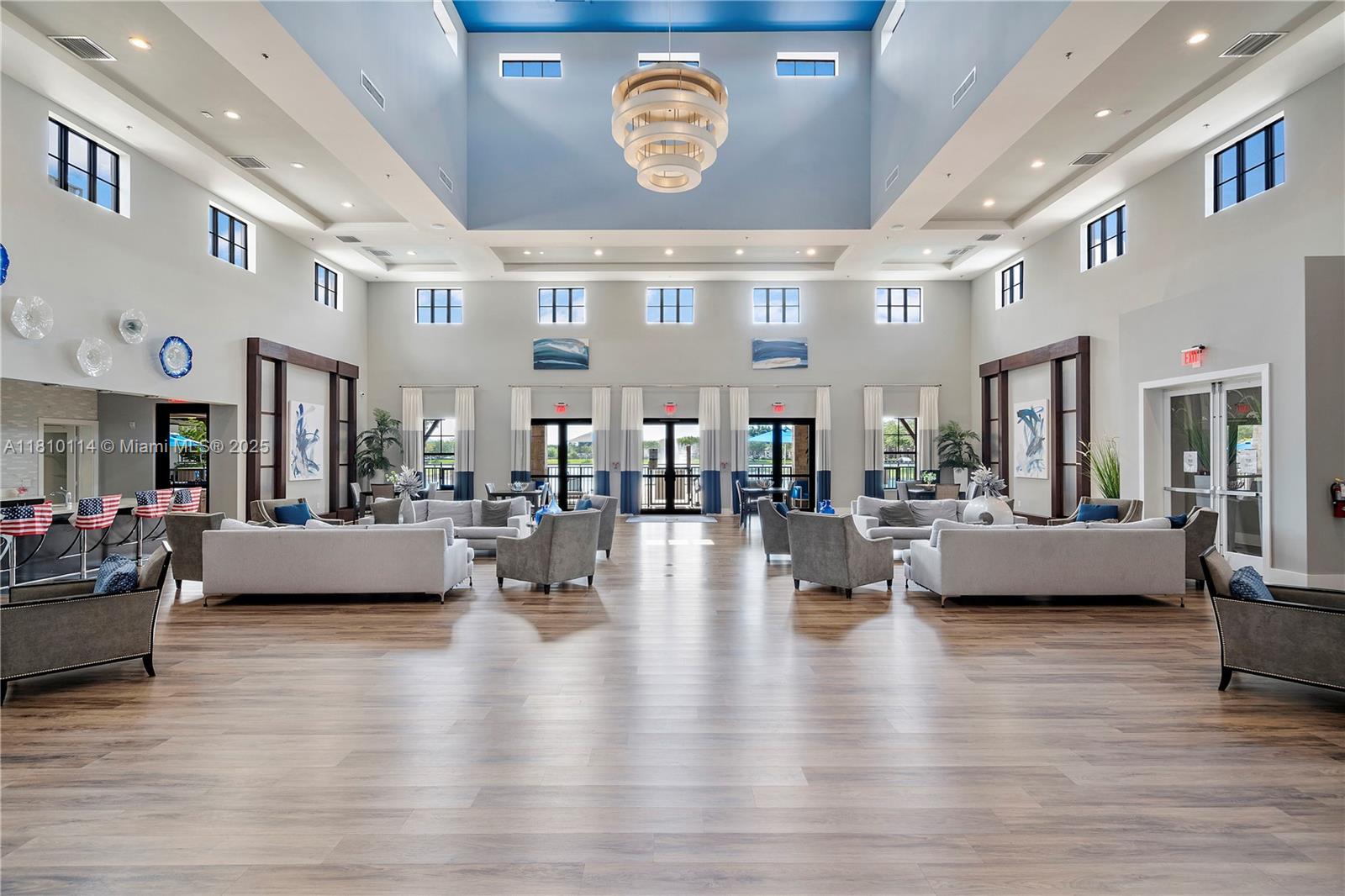 KENDALL COMMONS TOWNHOMES - Residential