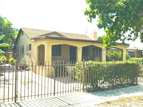 2372 SW 11th Ter Miami FL 33135