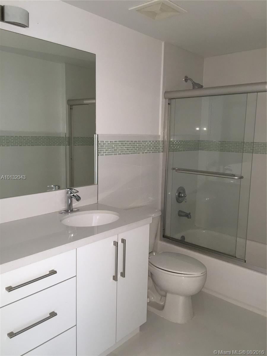 VUE AT BRICKELL CONDO - Residential Lease