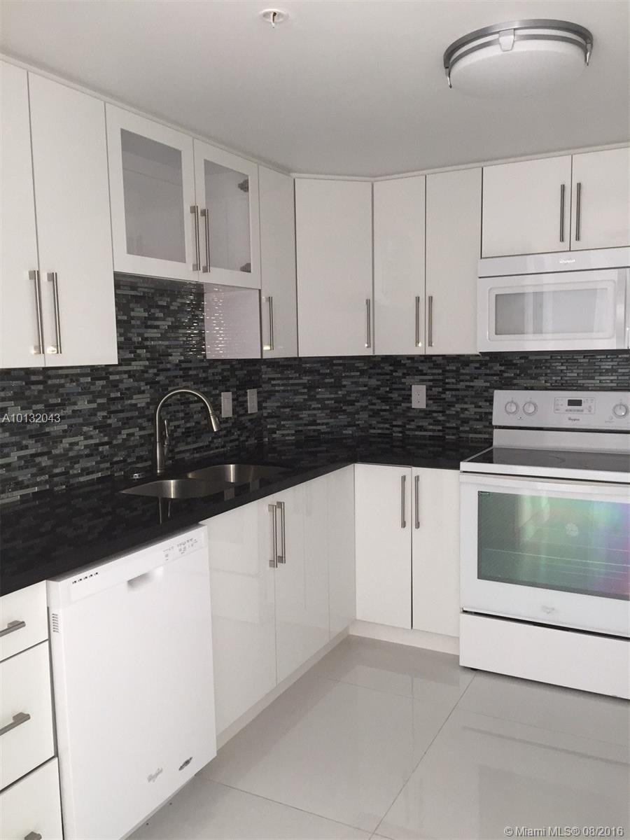 VUE AT BRICKELL CONDO - Residential Lease