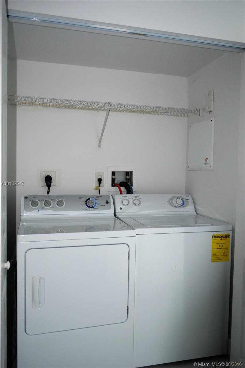 VUE AT BRICKELL CONDO - Residential Lease