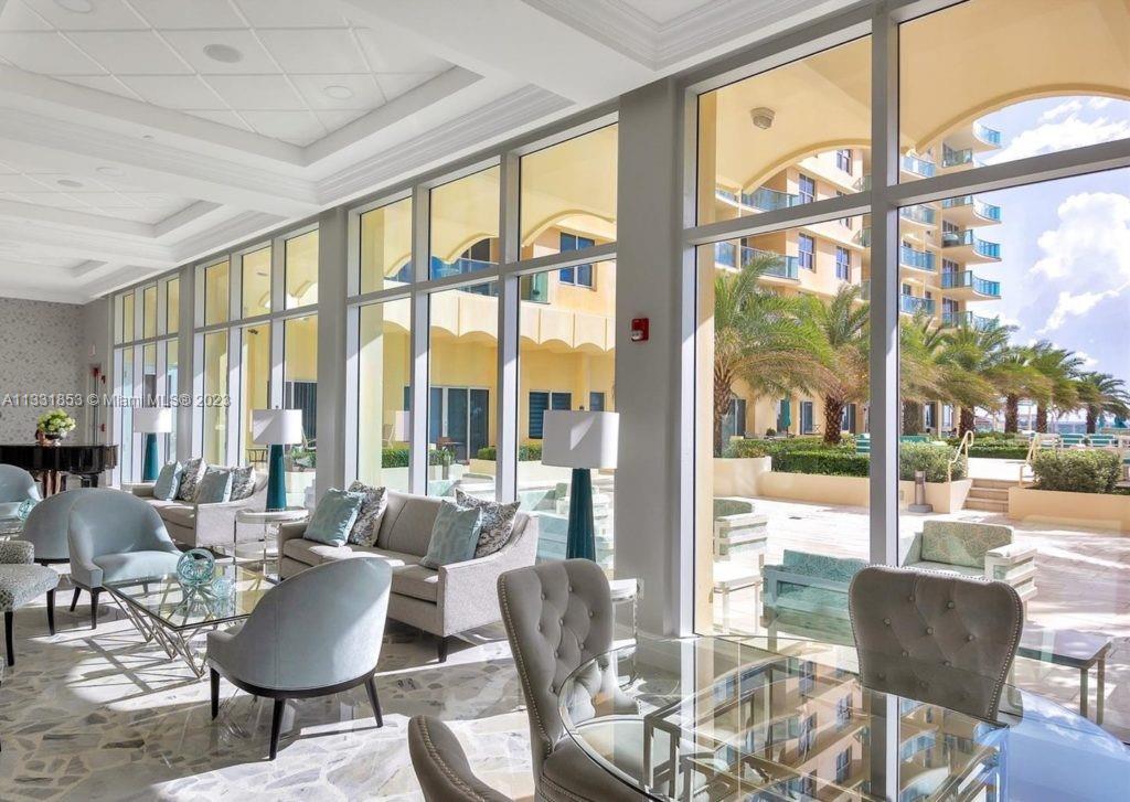 WAVE CONDO - Residential Lease