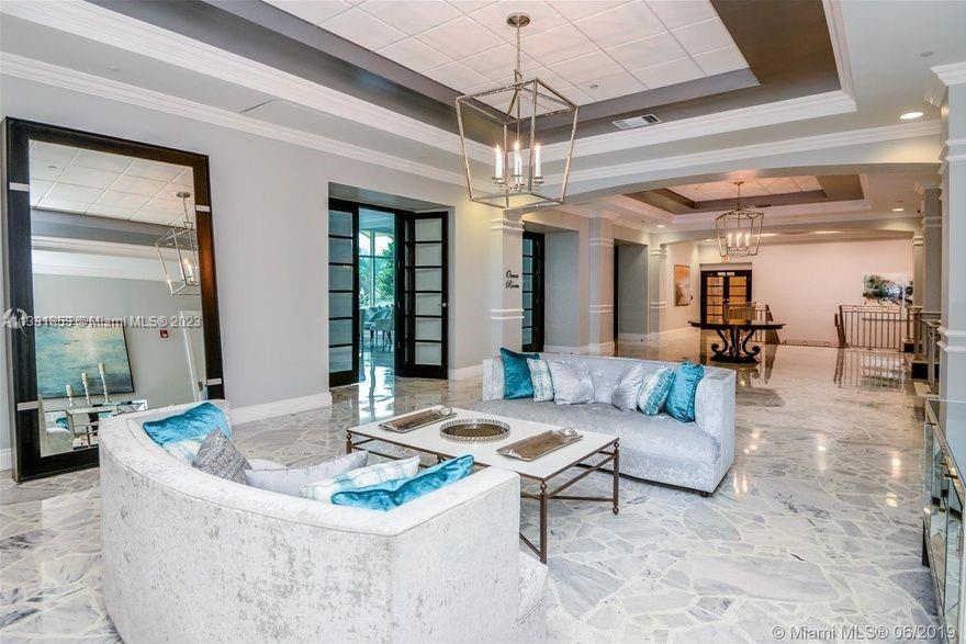 WAVE CONDO - Residential Lease