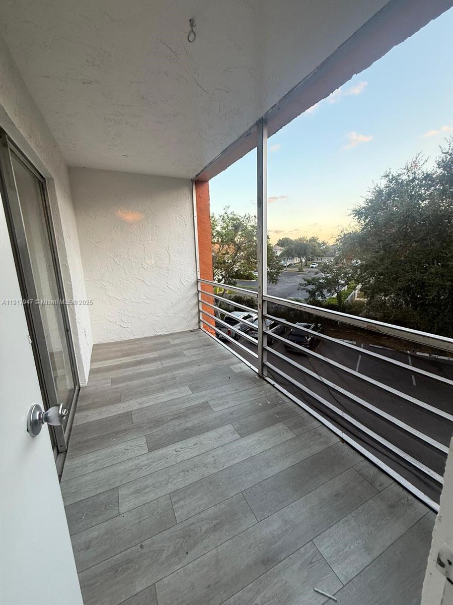 HERITAGE CIRCLE CONDO - Residential Lease