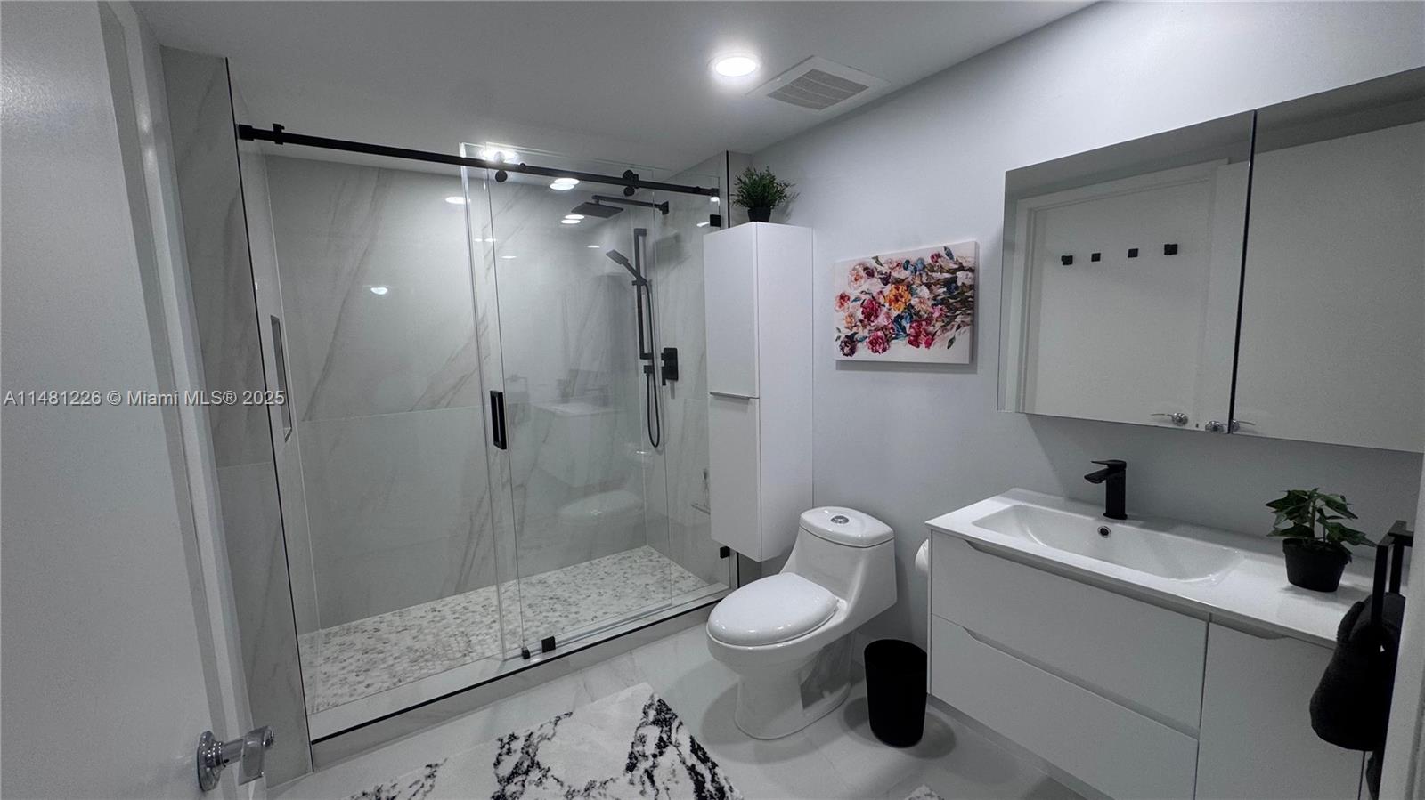 BEACH CLUB TWO CONDO - Residential Lease