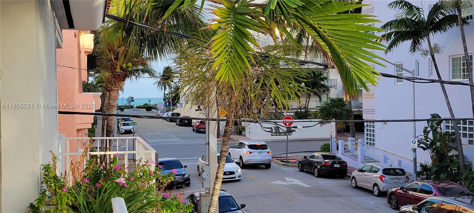 WATERSIDE CONDO - Residential