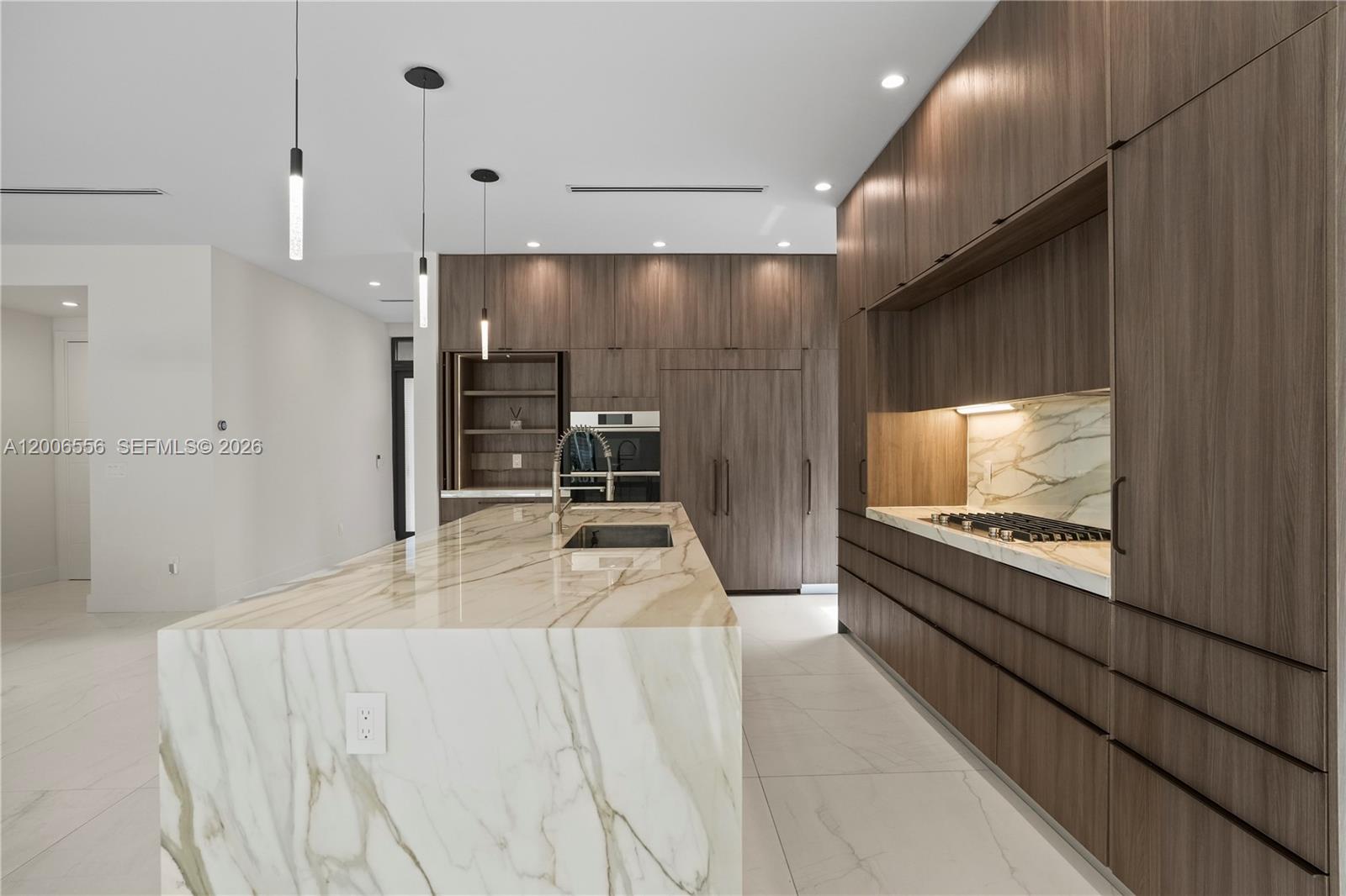 VICTORIA HIGHLANDS AMD PL - Residential