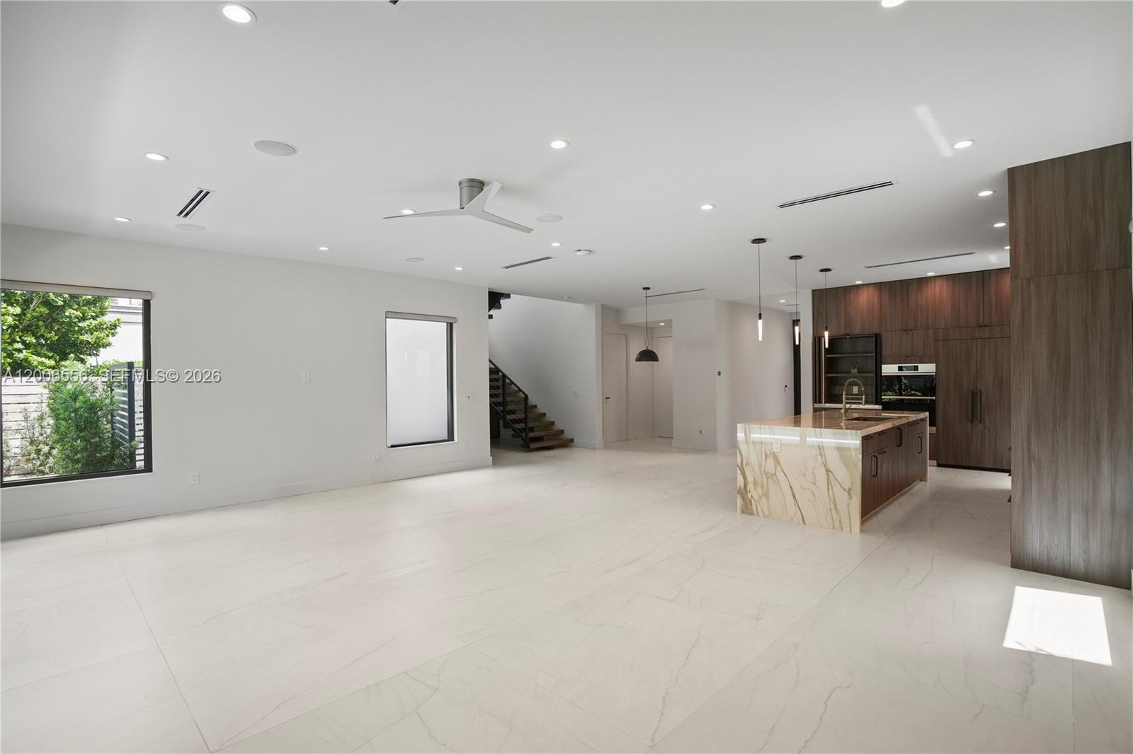 VICTORIA HIGHLANDS AMD PL - Residential