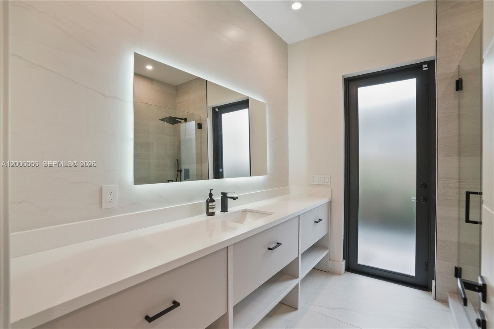 VICTORIA HIGHLANDS AMD PL - Residential