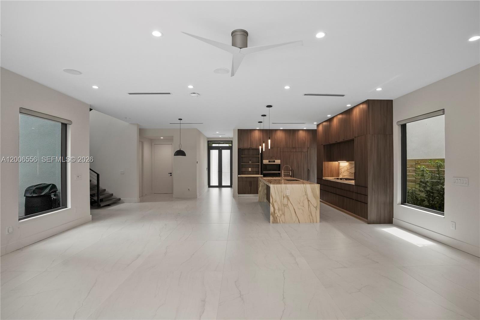 VICTORIA HIGHLANDS AMD PL - Residential