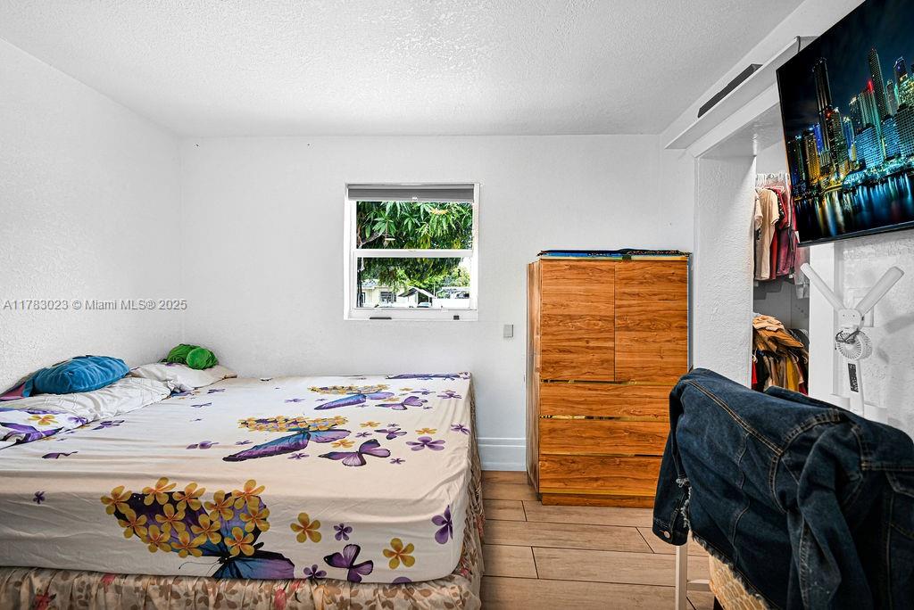 FAIRLAWN - Residential Income