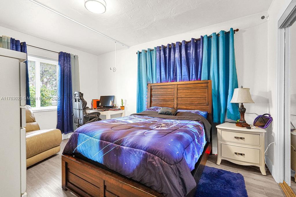 FAIRLAWN - Residential Income