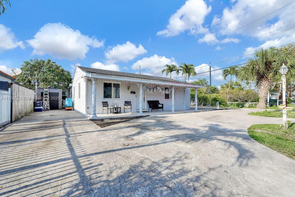 FAIRLAWN - Residential Income