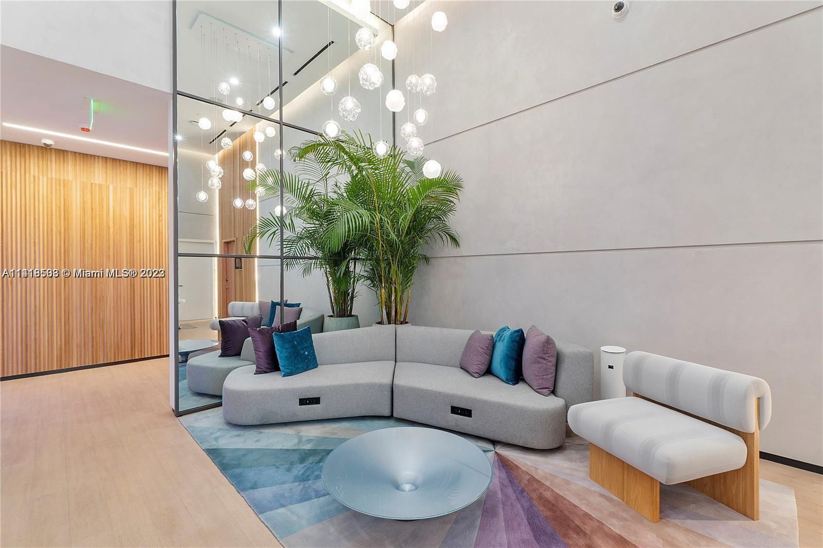 YOTELPAD - Residential Lease