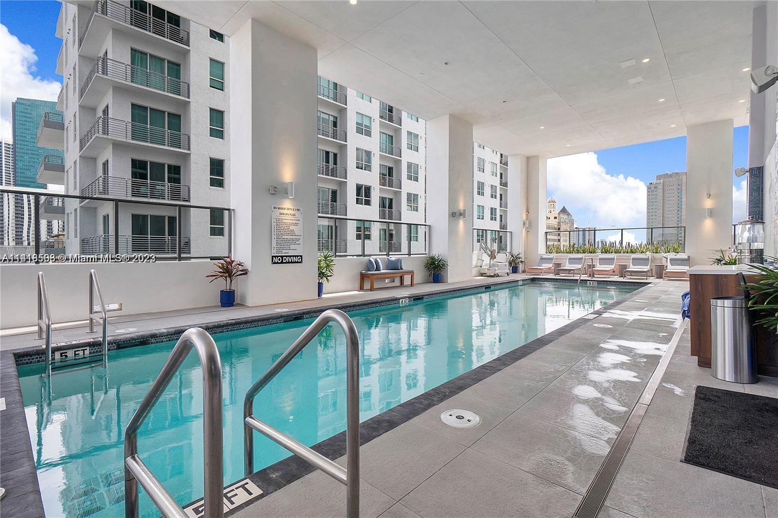 YOTELPAD - Residential Lease